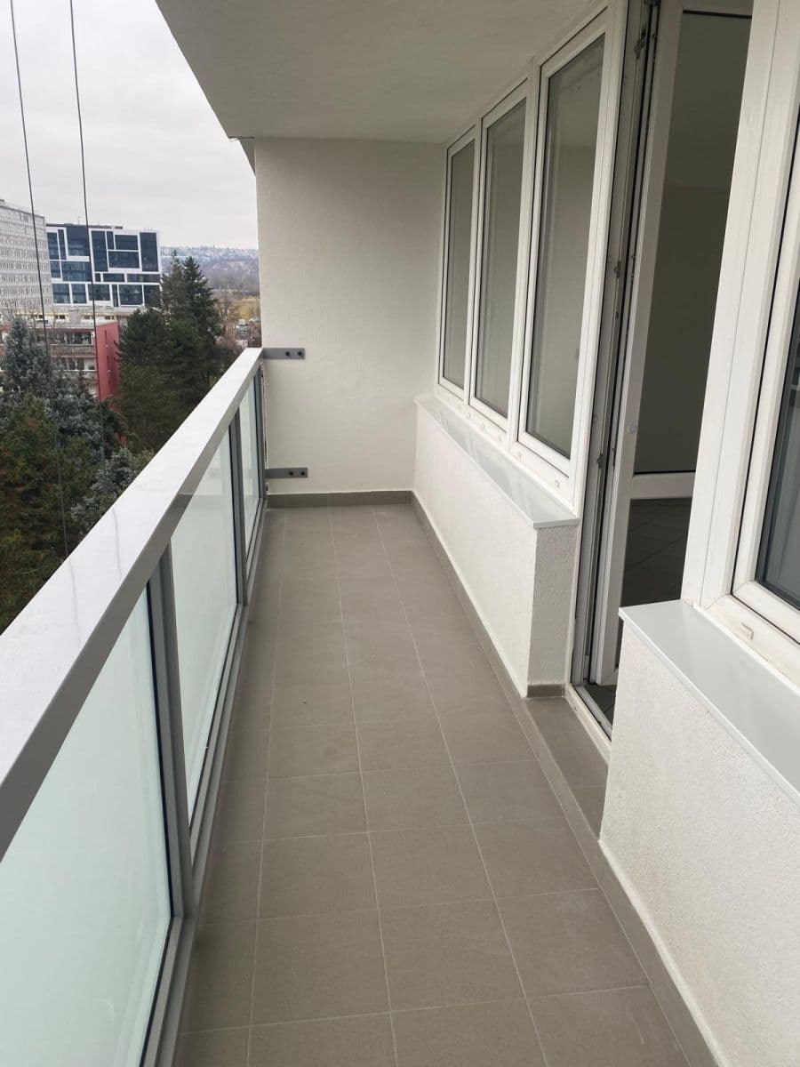 Pronájem bytu 2+kk 42 m², Nekvasilova, Praha, Praha Pronájem bytu 2+kk 42 m², Nekvasilova, Praha, Praha