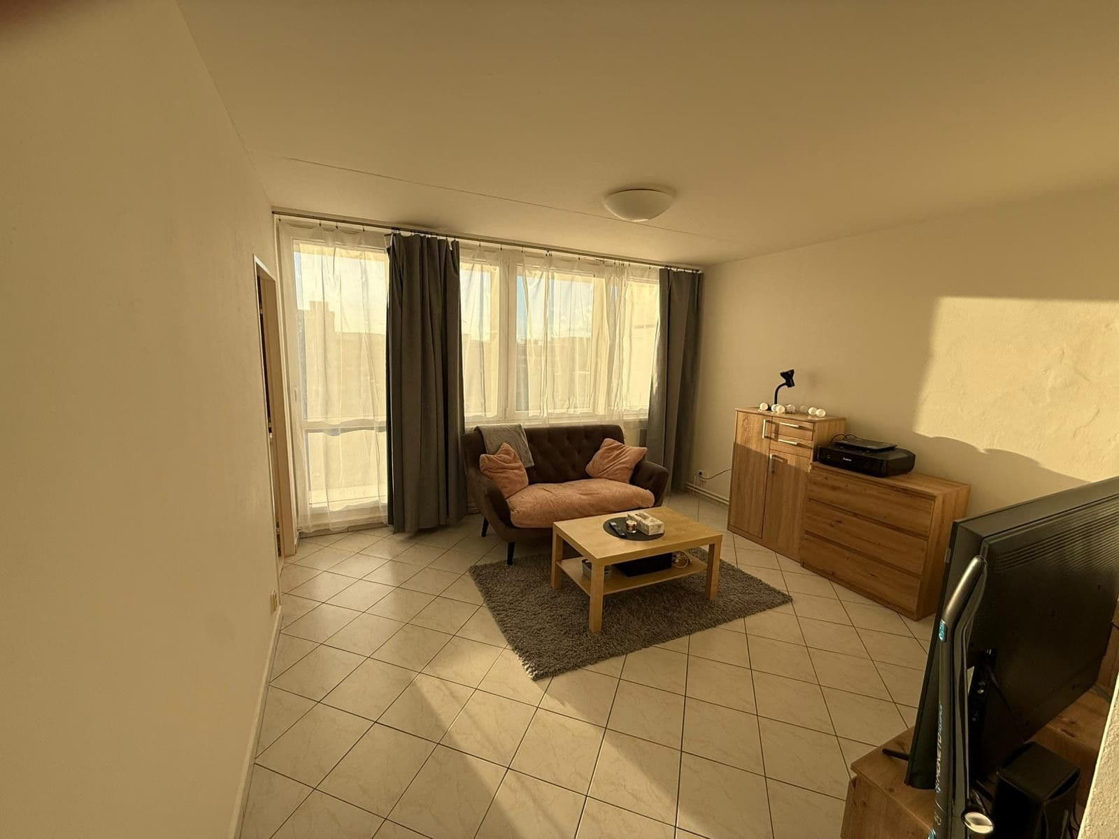 Pronájem bytu 2+kk 42 m², Nekvasilova, Praha, Praha Pronájem bytu 2+kk 42 m², Nekvasilova, Praha, Praha