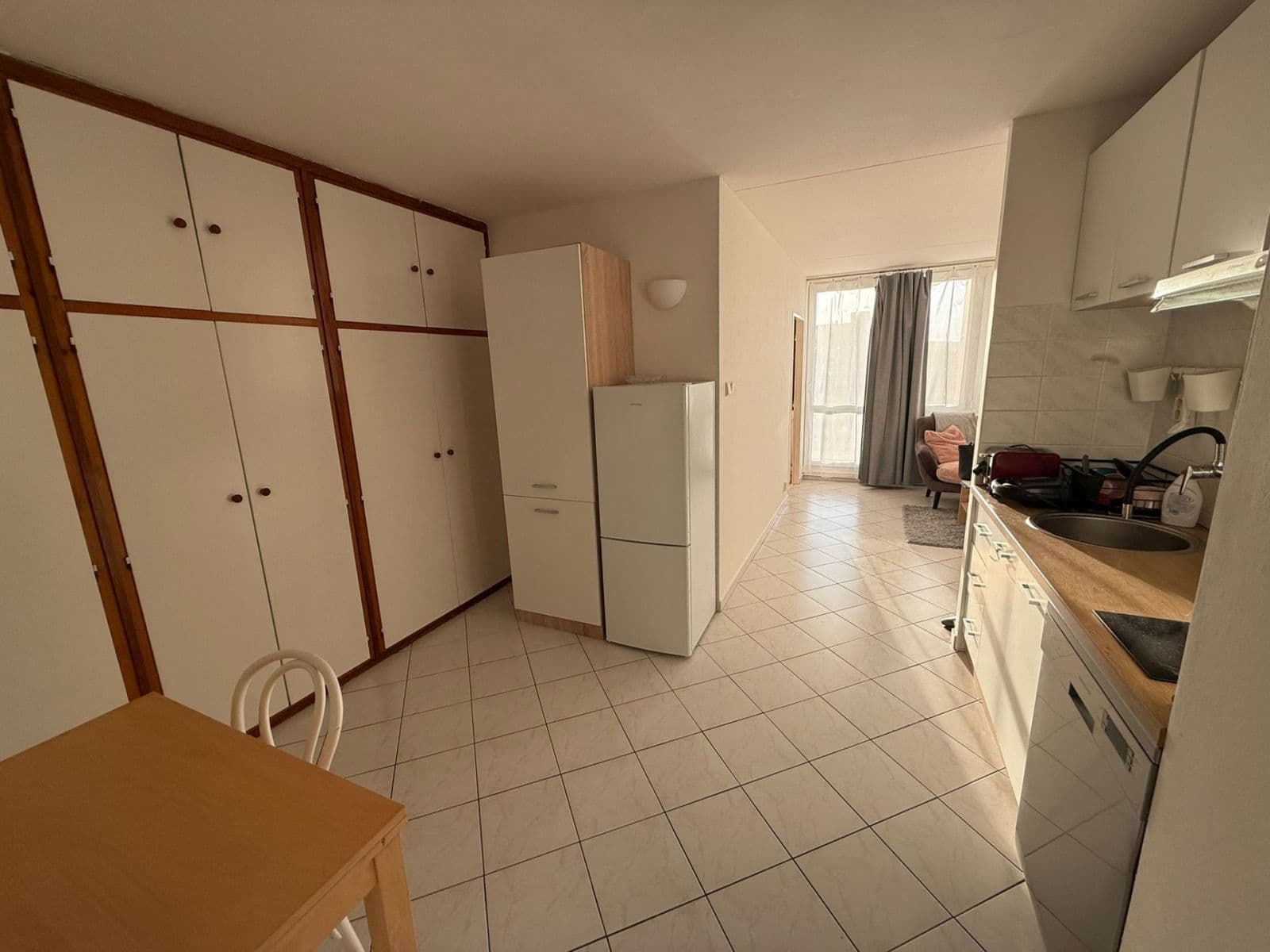 Pronájem bytu 2+kk 42 m², Nekvasilova, Praha, Praha Pronájem bytu 2+kk 42 m², Nekvasilova, Praha, Praha