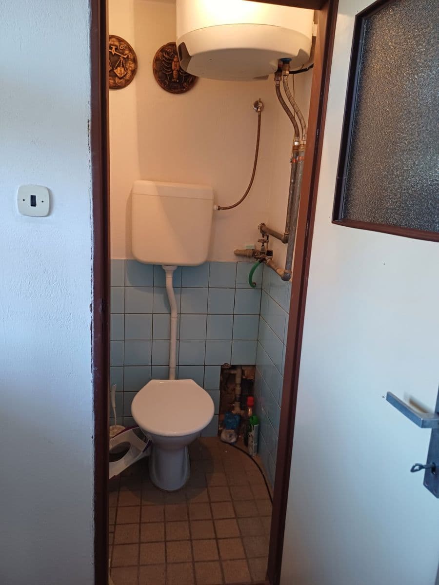 Prodej domu 235 m², pozemek 869 m², Masarykovo náměstí, Zbiroh, Plzeňský kraj Prodej domu 235 m², pozemek 869 m², Masarykovo náměstí, Zbiroh, Plzeňský kraj