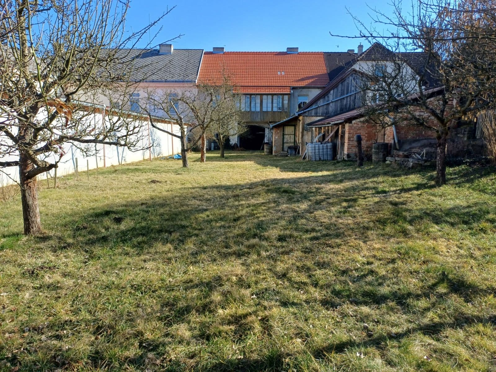 Prodej domu 235 m², pozemek 869 m², Masarykovo náměstí, Zbiroh, Plzeňský kraj Prodej domu 235 m², pozemek 869 m², Masarykovo náměstí, Zbiroh, Plzeňský kraj