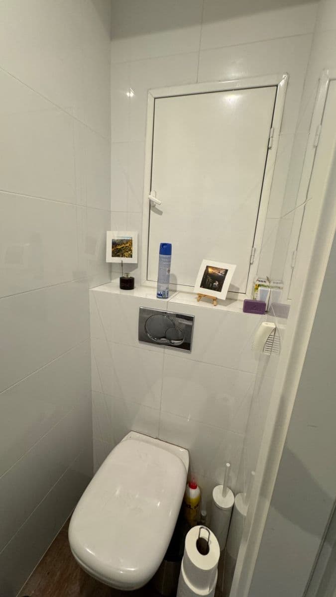 Pronájem bytu 4+kk 85 m², U Michelského mlýna, Praha, Praha Pronájem bytu 4+kk 85 m², U Michelského mlýna, Praha, Praha