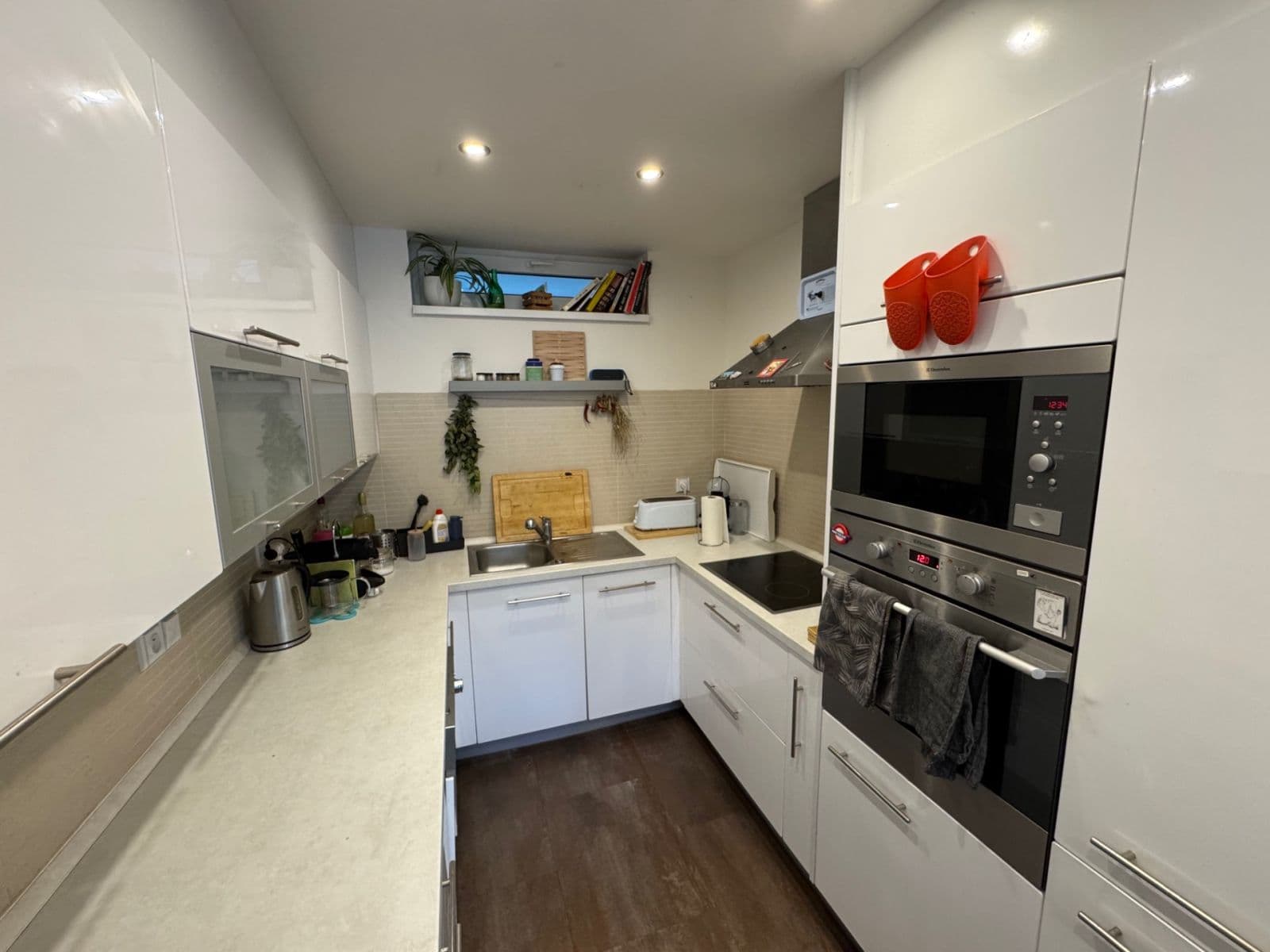 Pronájem bytu 4+kk 85 m², U Michelského mlýna, Praha, Praha Pronájem bytu 4+kk 85 m², U Michelského mlýna, Praha, Praha