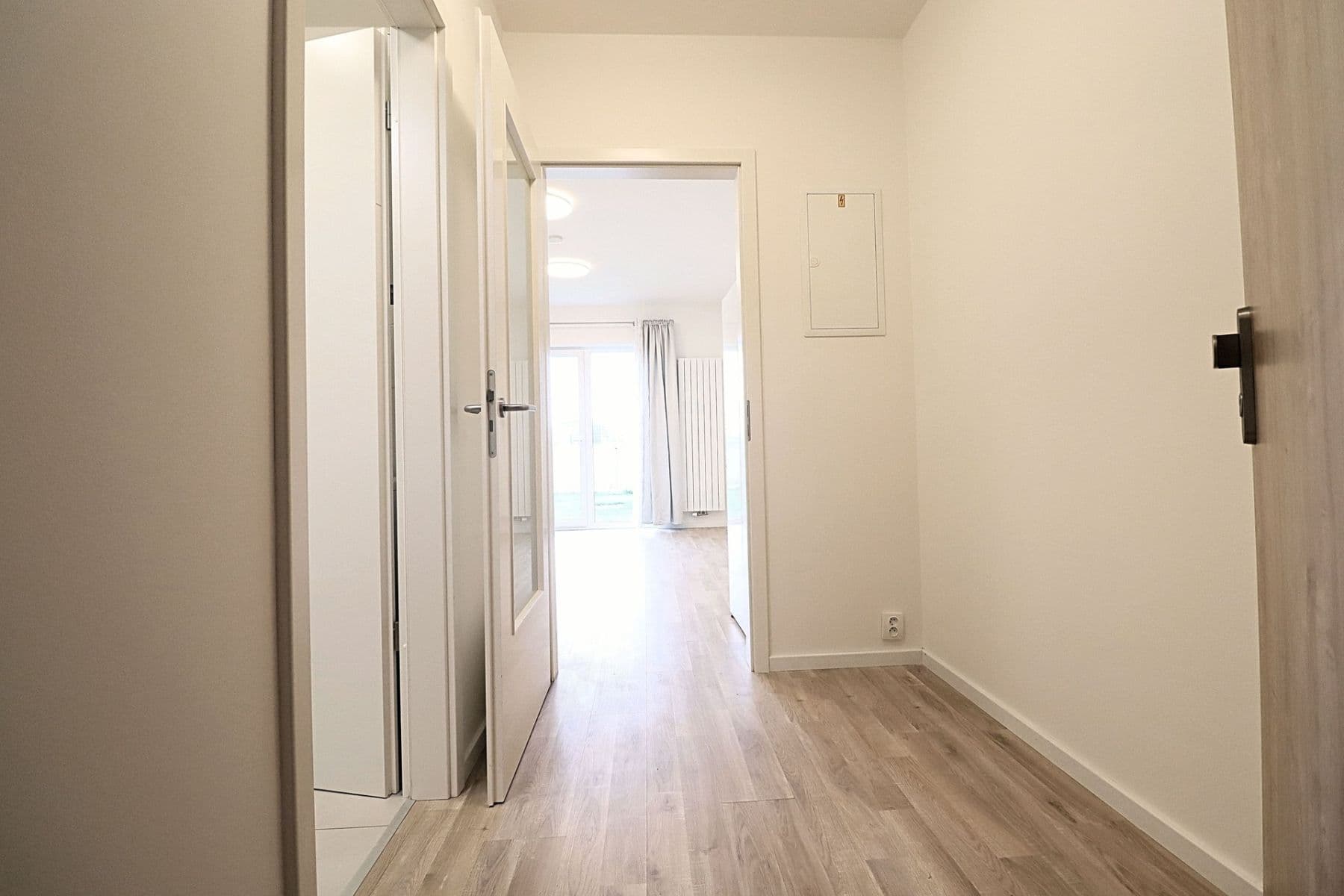 Pronájem bytu 1+kk 52 m², Novovysočanská, Praha, Praha Pronájem bytu 1+kk 52 m², Novovysočanská, Praha, Praha