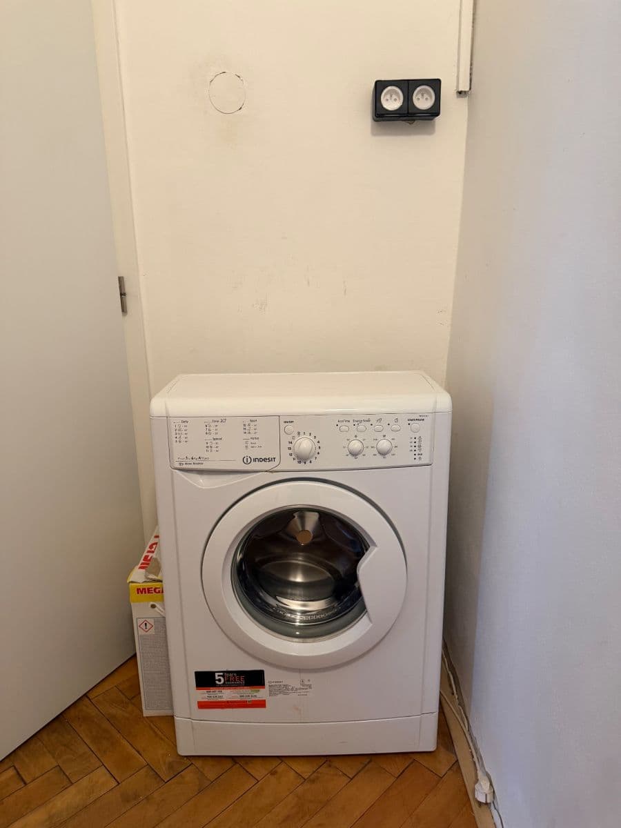 Pronájem bytu 2+1 58 m², Tusarova, Praha, Praha Pronájem bytu 2+1 58 m², Tusarova, Praha, Praha