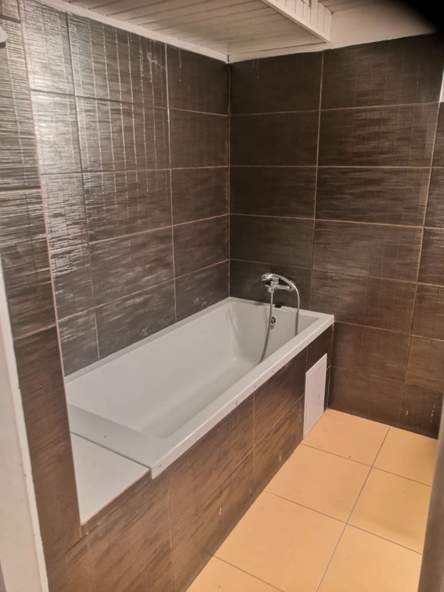 Pronájem bytu 2+kk 79 m², Kozí, Brozany nad Ohří, Ústecký kraj Pronájem bytu 2+kk 79 m², Kozí, Brozany nad Ohří, Ústecký kraj