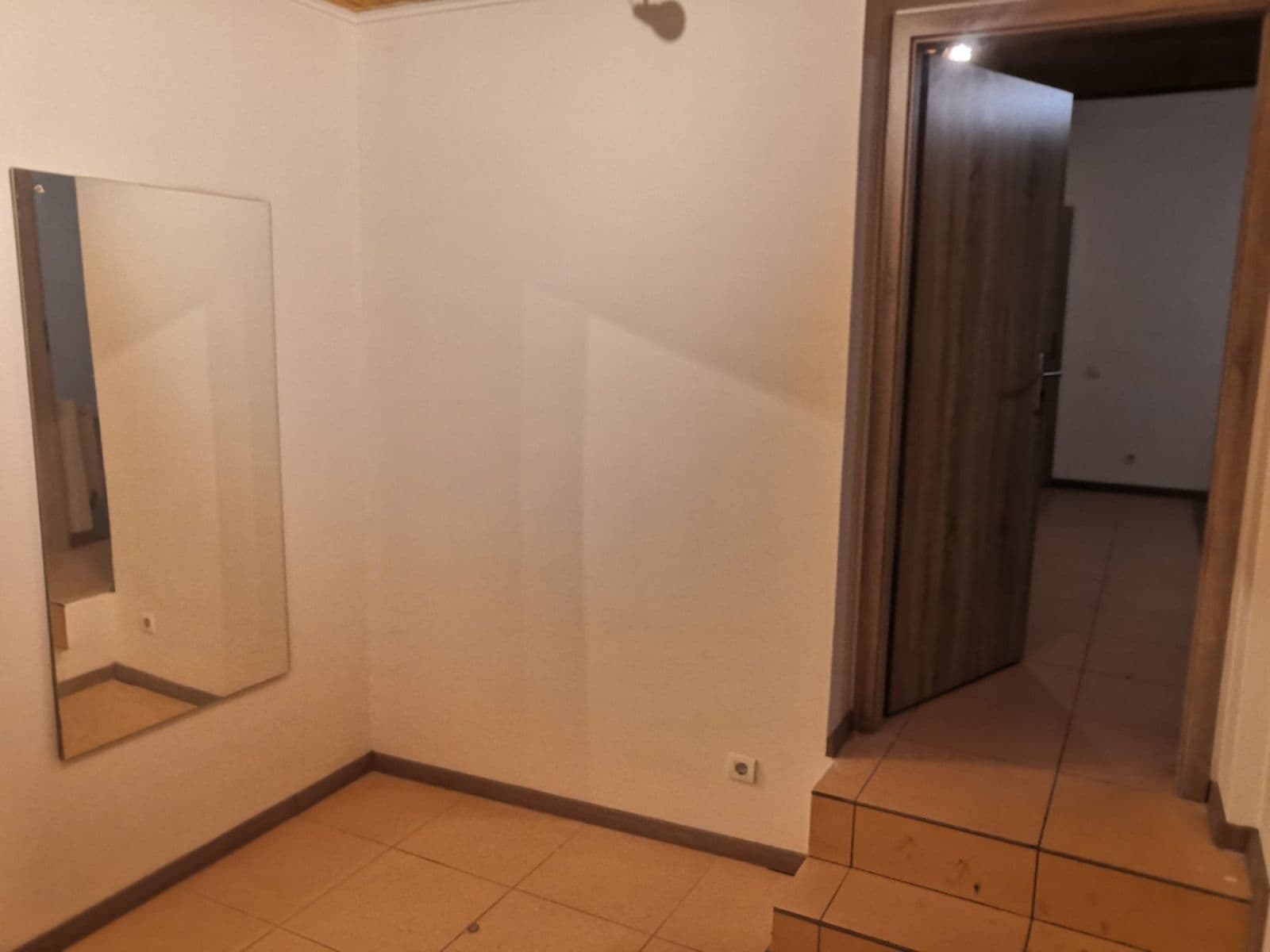 Pronájem bytu 2+kk 79 m², Kozí, Brozany nad Ohří, Ústecký kraj Pronájem bytu 2+kk 79 m², Kozí, Brozany nad Ohří, Ústecký kraj