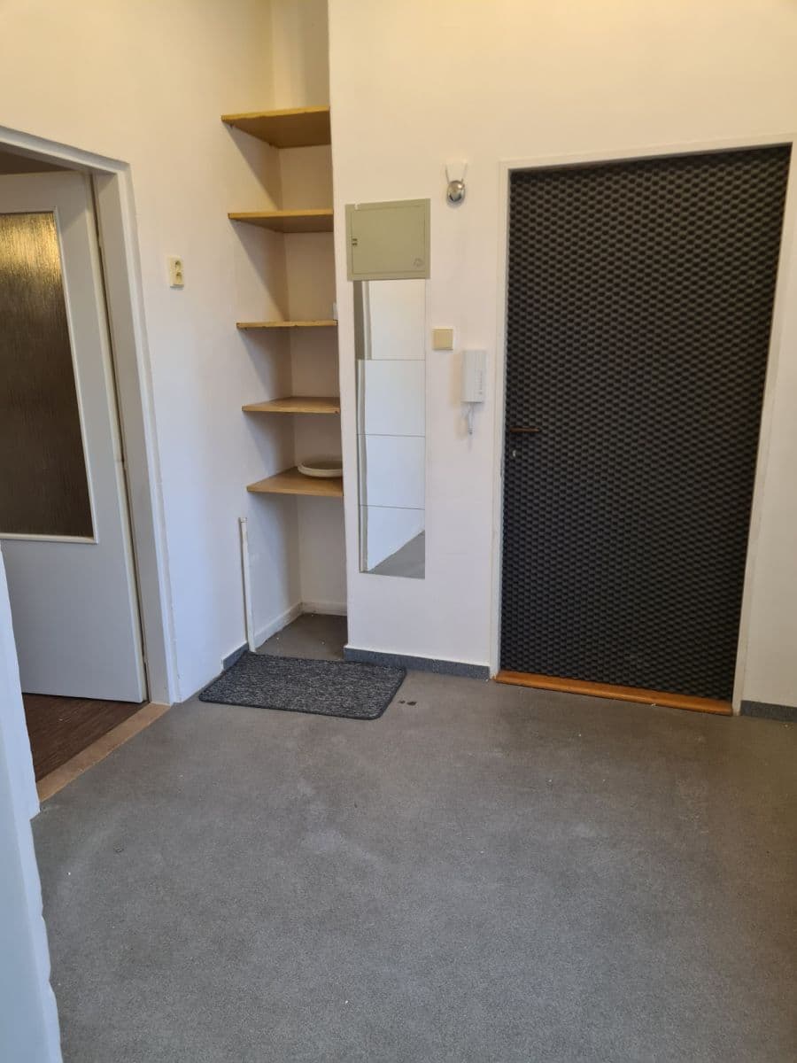 Pronájem bytu 2+kk 42 m², Křížová, Jablonec nad Nisou, Liberecký kraj Pronájem bytu 2+kk 42 m², Křížová, Jablonec nad Nisou, Liberecký kraj