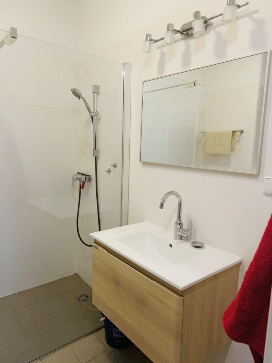 Pronájem bytu 3+1 77 m², Heřmanova, Praha, Praha Pronájem bytu 3+1 77 m², Heřmanova, Praha, Praha