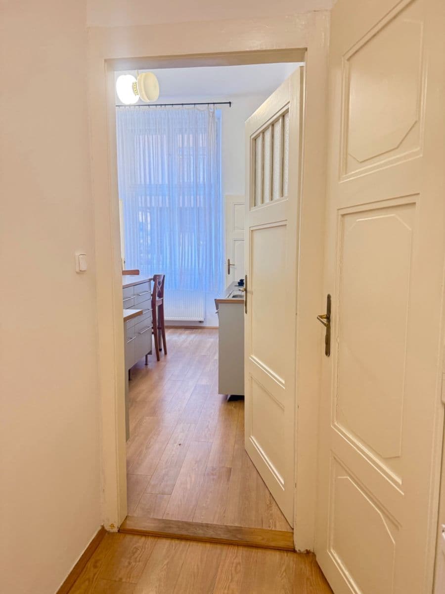 Pronájem bytu 3+1 77 m², Heřmanova, Praha, Praha Pronájem bytu 3+1 77 m², Heřmanova, Praha, Praha