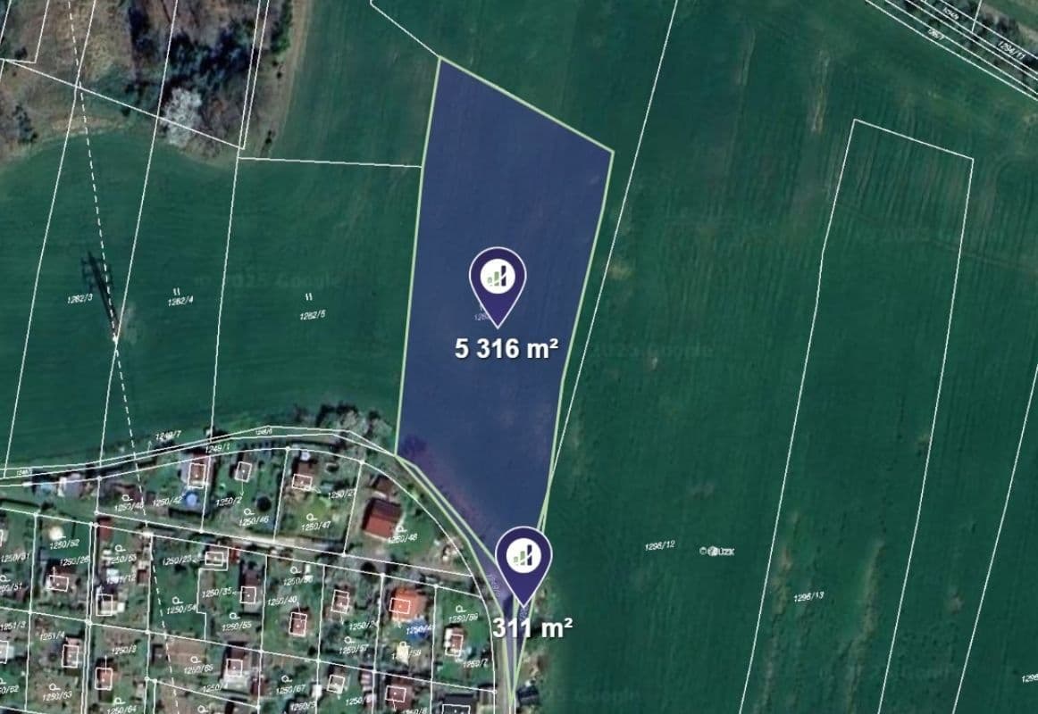 Prodej pozemku 5.627 m², Závraty, Jihočeský kraj Prodej pozemku 5.627 m², Závraty, Jihočeský kraj