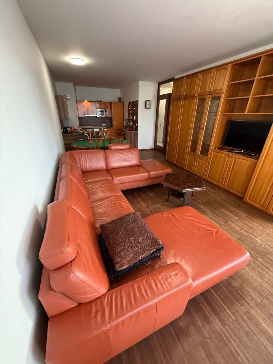 Pronájem bytu 2+kk 74 m², Jeremiášova, Praha, Praha Pronájem bytu 2+kk 74 m², Jeremiášova, Praha, Praha