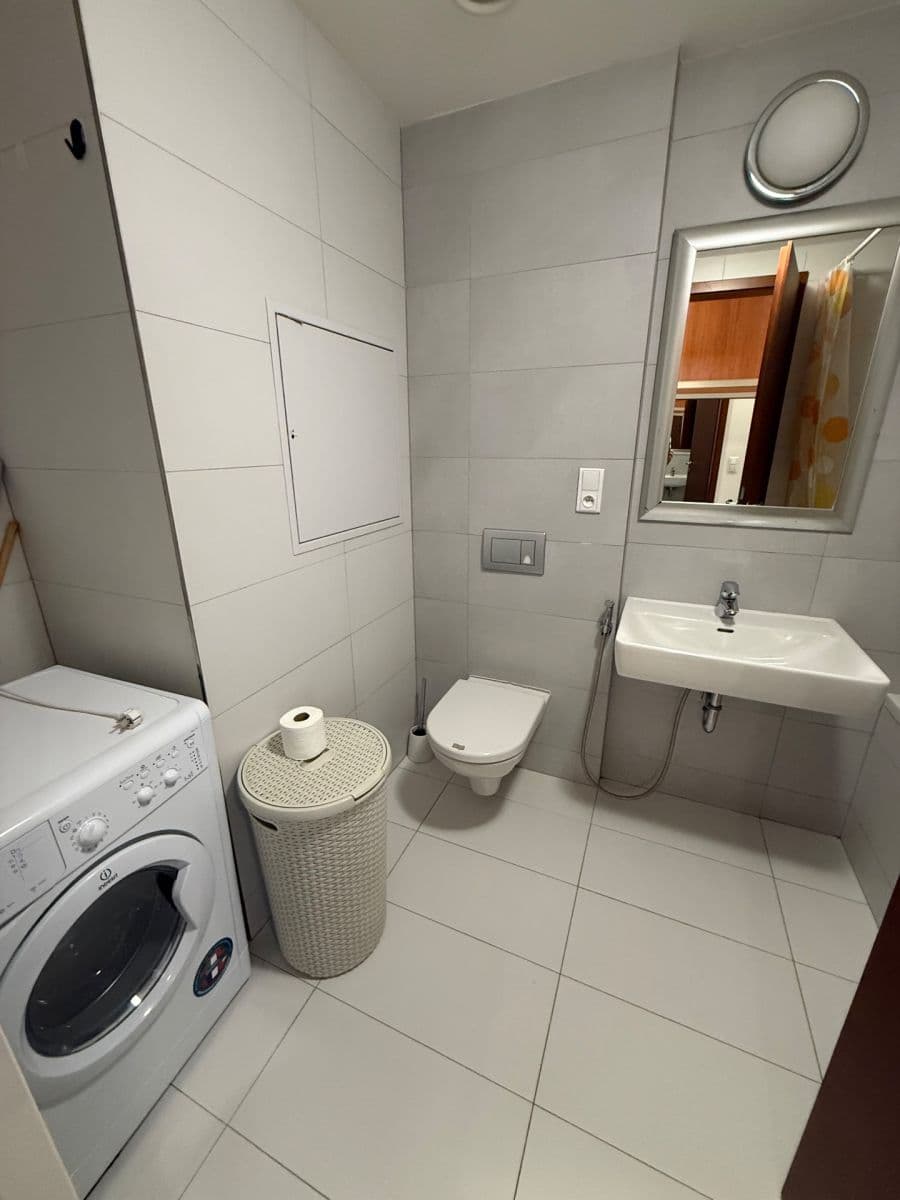 Pronájem bytu 2+kk 74 m², Jeremiášova, Praha, Praha Pronájem bytu 2+kk 74 m², Jeremiášova, Praha, Praha