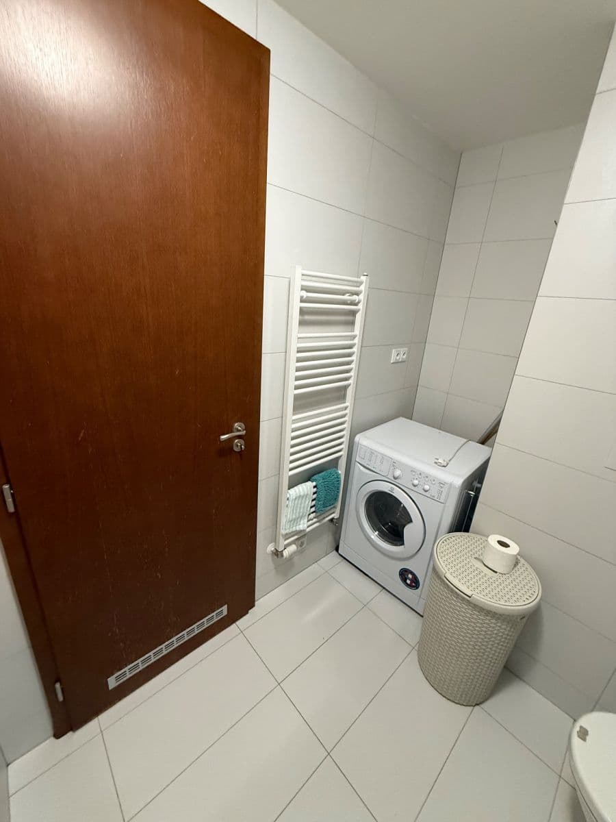 Pronájem bytu 2+kk 74 m², Jeremiášova, Praha, Praha Pronájem bytu 2+kk 74 m², Jeremiášova, Praha, Praha