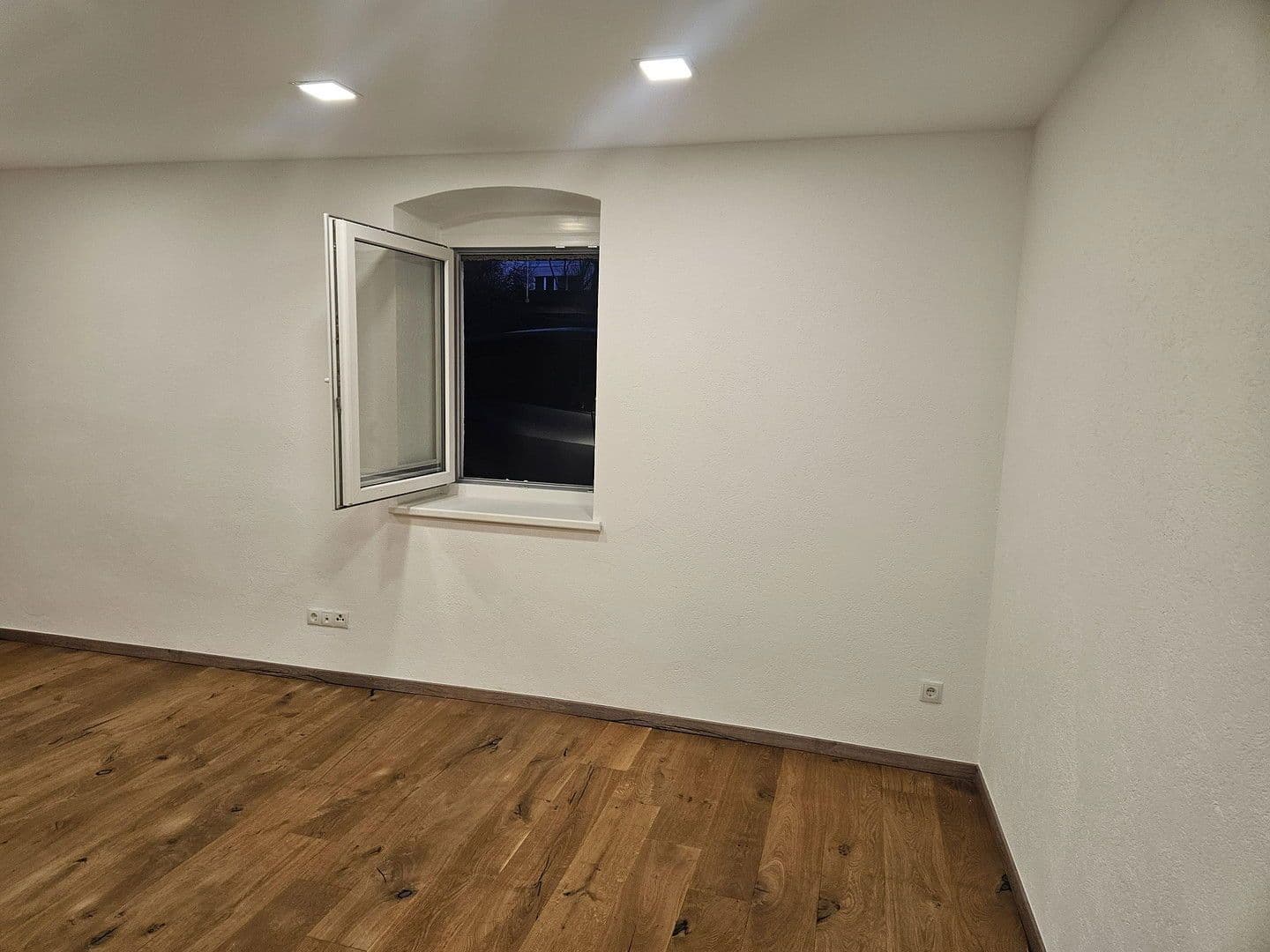 Pronájem bytu 1+kk 30 m², Krüseweg 7, Absam, Tyrolsko Pronájem bytu 1+kk 30 m², Krüseweg 7, Absam, Tyrolsko
