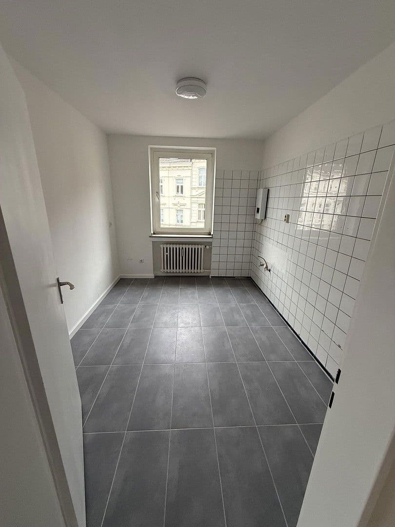 Pronájem bytu 2+1 66 m², Berliner Str.32, Köln, Severní Porýní-Vestfálsko Pronájem bytu 2+1 66 m², Berliner Str.32, Köln, Severní Porýní-Vestfálsko