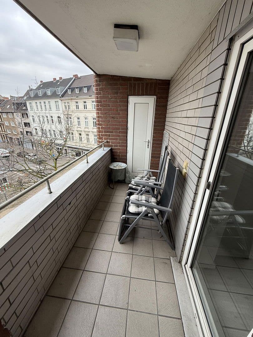 Pronájem bytu 2+1 66 m², Berliner Str.32, Köln, Severní Porýní-Vestfálsko Pronájem bytu 2+1 66 m², Berliner Str.32, Köln, Severní Porýní-Vestfálsko