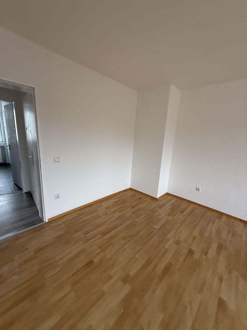 Pronájem bytu 2+1 66 m², Berliner Str.32, Köln, Severní Porýní-Vestfálsko Pronájem bytu 2+1 66 m², Berliner Str.32, Köln, Severní Porýní-Vestfálsko