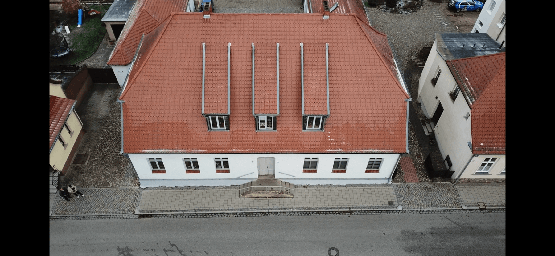 Prodej domu 2.471 m², pozemek 2.323 m², Nové Střelice, Mecklenburg-Vorpommern Prodej domu 2.471 m², pozemek 2.323 m², Nové Střelice, Mecklenburg-Vorpommern