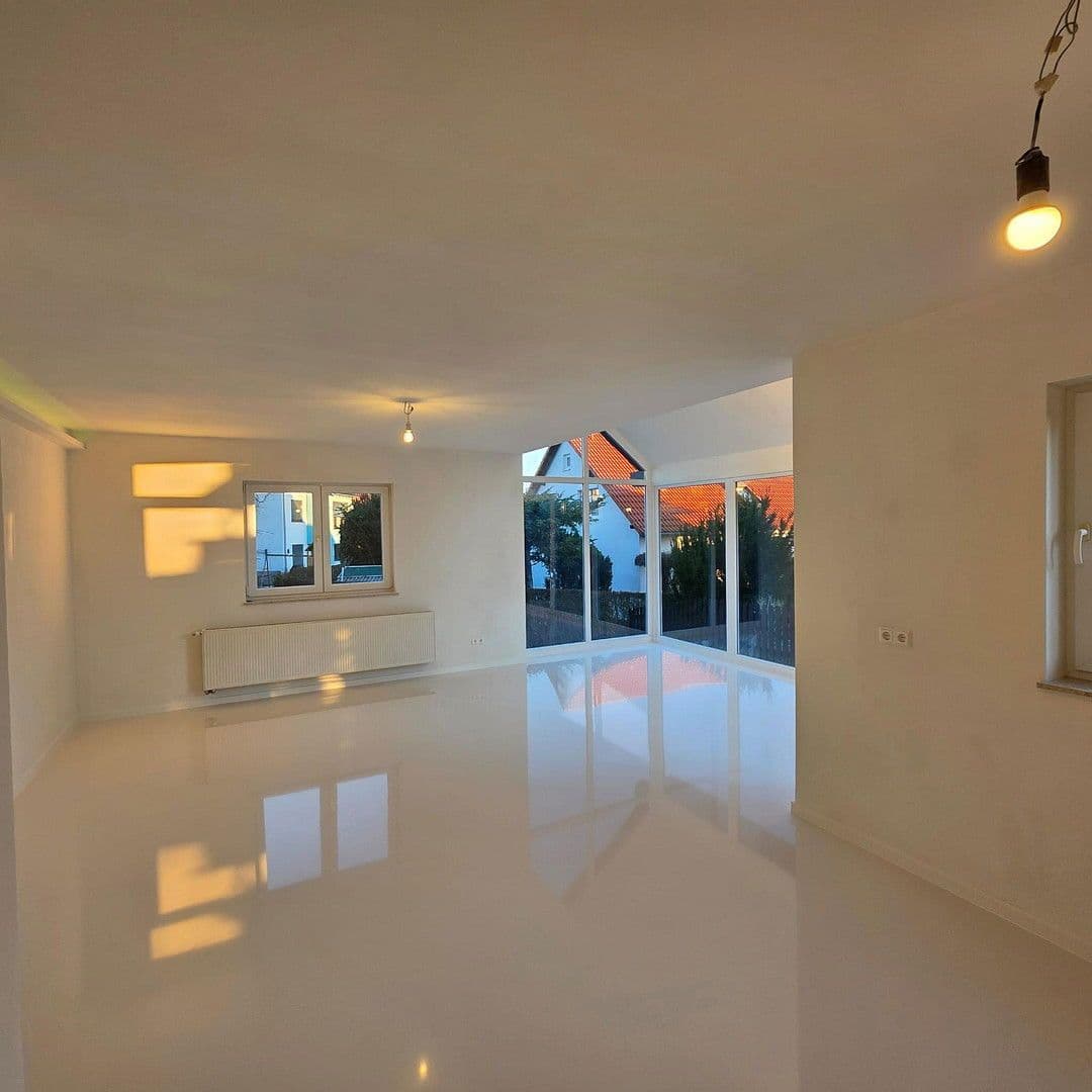 Prodej domu 121 m², pozemek 554 m², Deumener Weg 1, Hohenmölsen, Sasko-Anhaltsko Prodej domu 121 m², pozemek 554 m², Deumener Weg 1, Hohenmölsen, Sasko-Anhaltsko