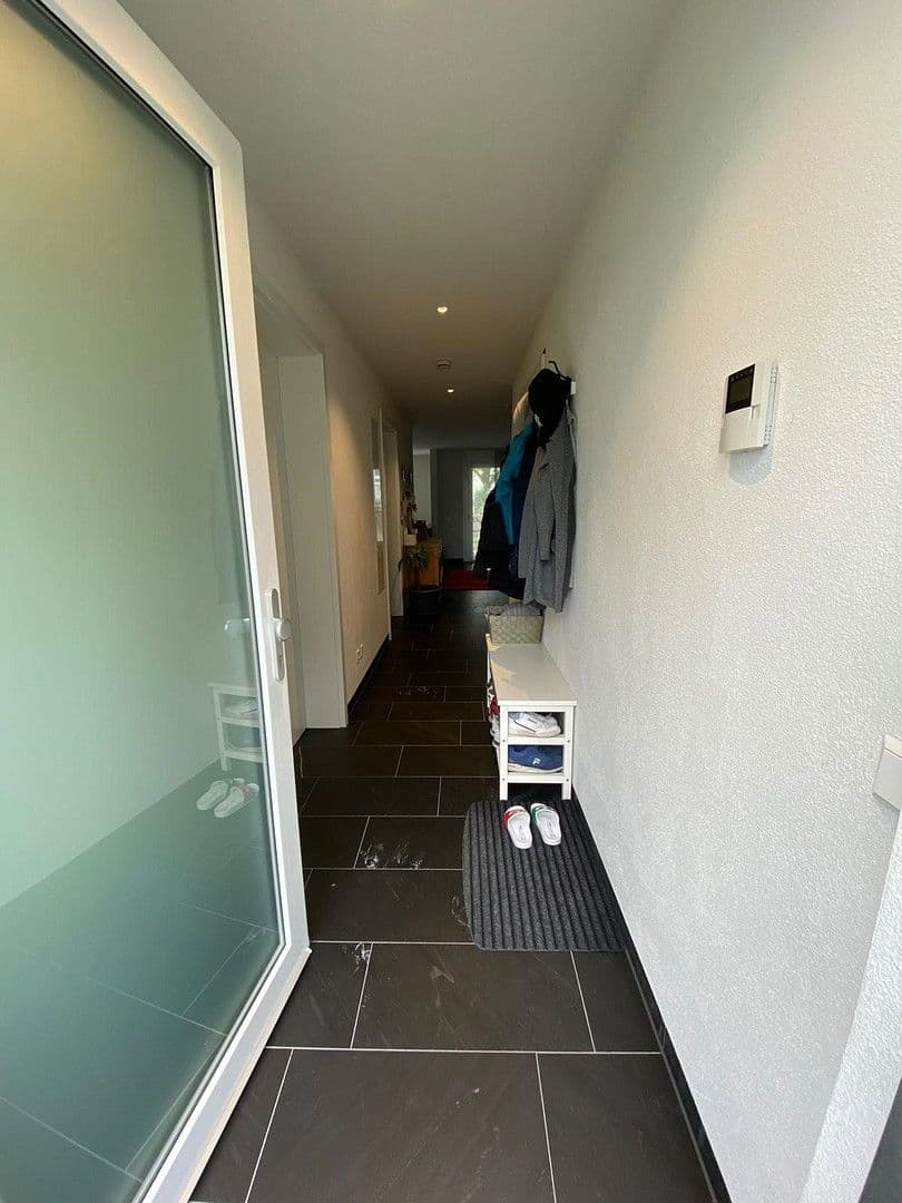 Pronájem bytu 3+1 86 m², Nufringen, Bádensko-Württembersko Pronájem bytu 3+1 86 m², Nufringen, Bádensko-Württembersko