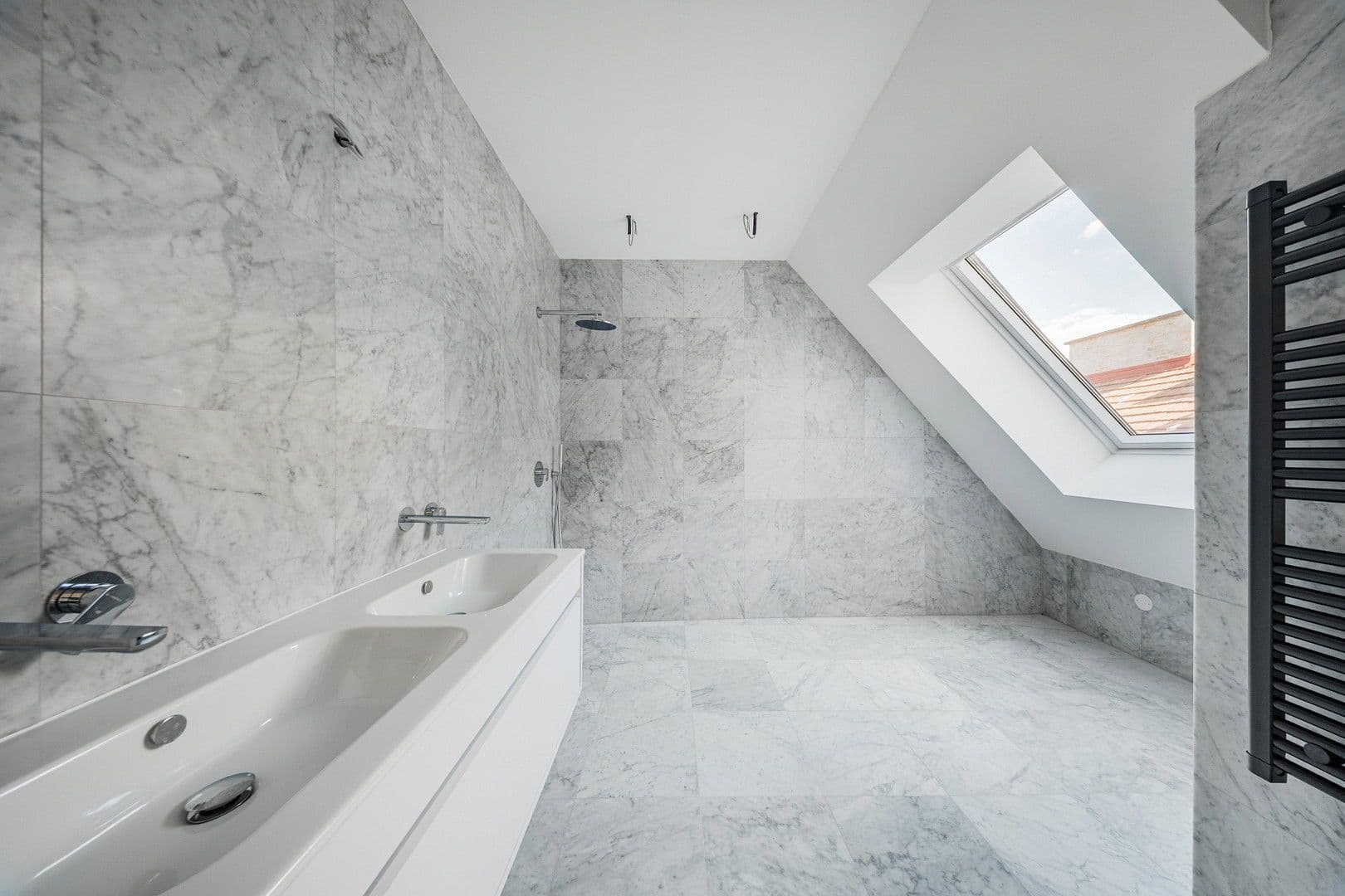 Prodej bytu 3+1 112 m², Grundsteingasse 38, Wien, Wien Prodej bytu 3+1 112 m², Grundsteingasse 38, Wien, Wien