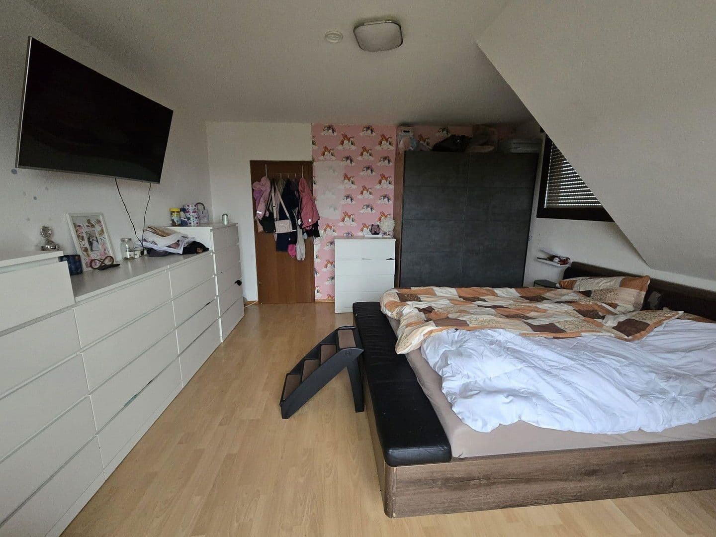 Pronájem bytu 3+1 95 m², Waldorfer Weg 41, Bornheim, Severní Porýní-Vestfálsko Pronájem bytu 3+1 95 m², Waldorfer Weg 41, Bornheim, Severní Porýní-Vestfálsko