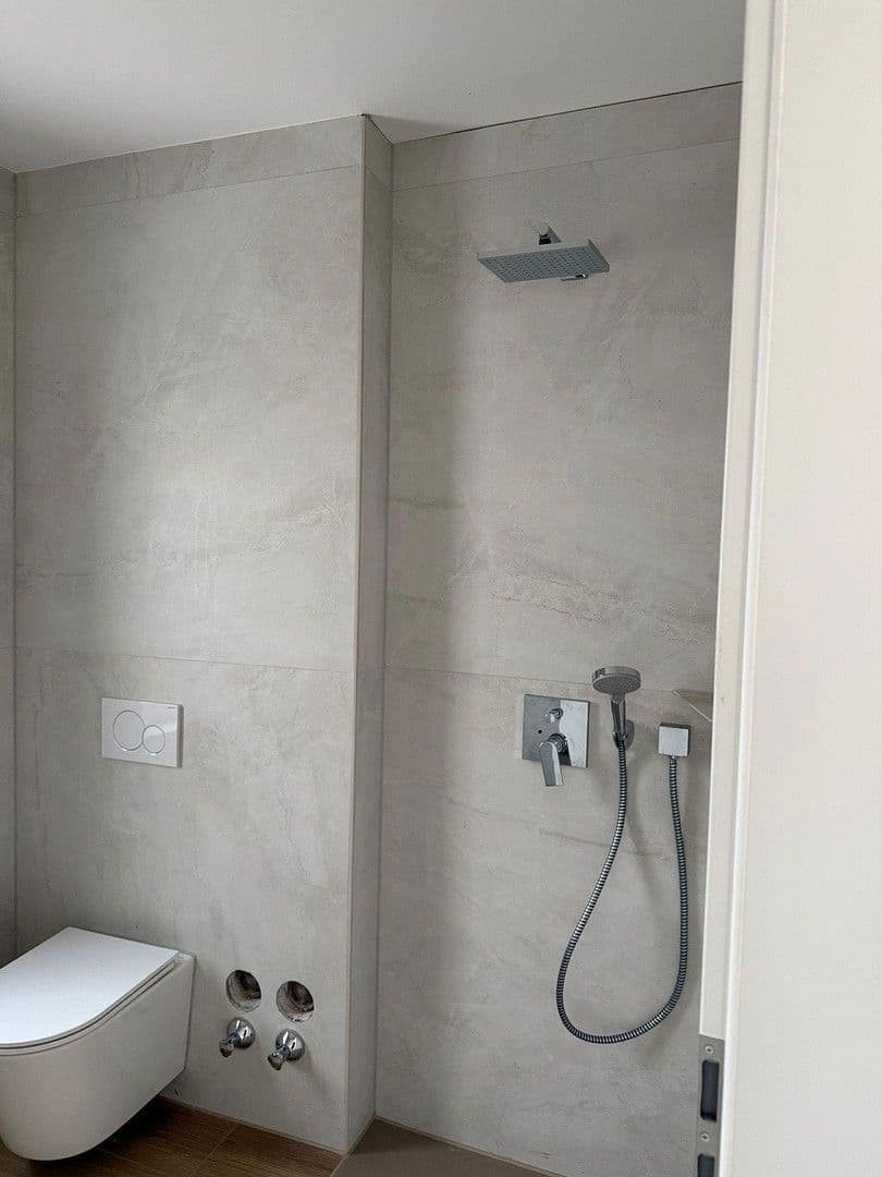 Pronájem bytu 3+1 80 m², Pohlheim, Hessen Pronájem bytu 3+1 80 m², Pohlheim, Hessen