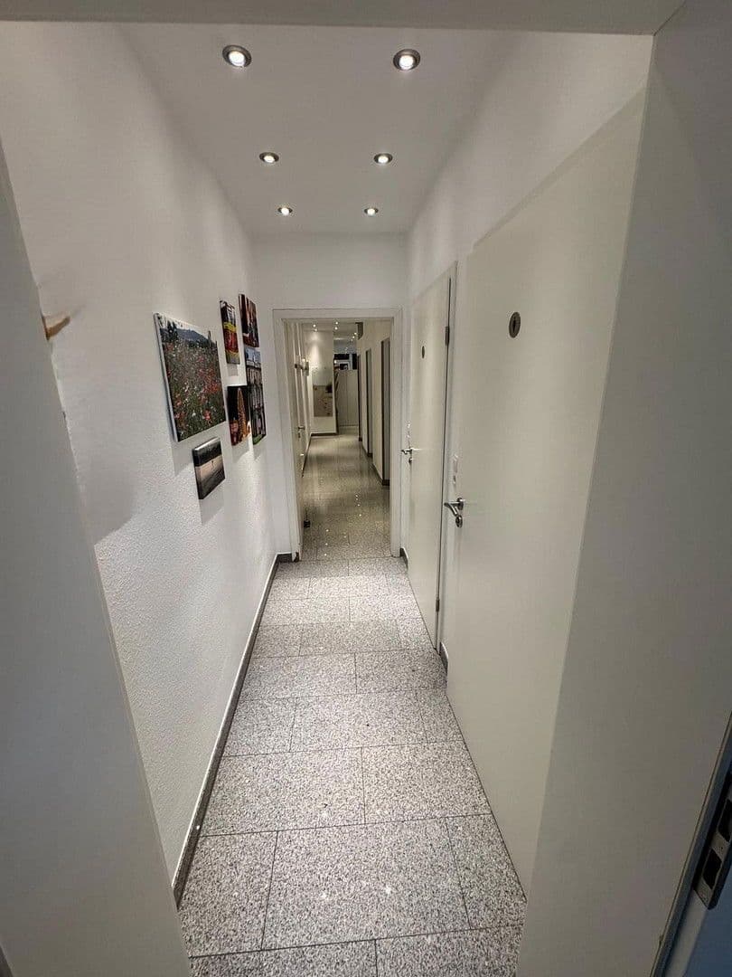 Pronájem kanceláře 100 m², Bonn-Endenich, Severní Porýní-Vestfálsko Pronájem kanceláře 100 m², Bonn-Endenich, Severní Porýní-Vestfálsko