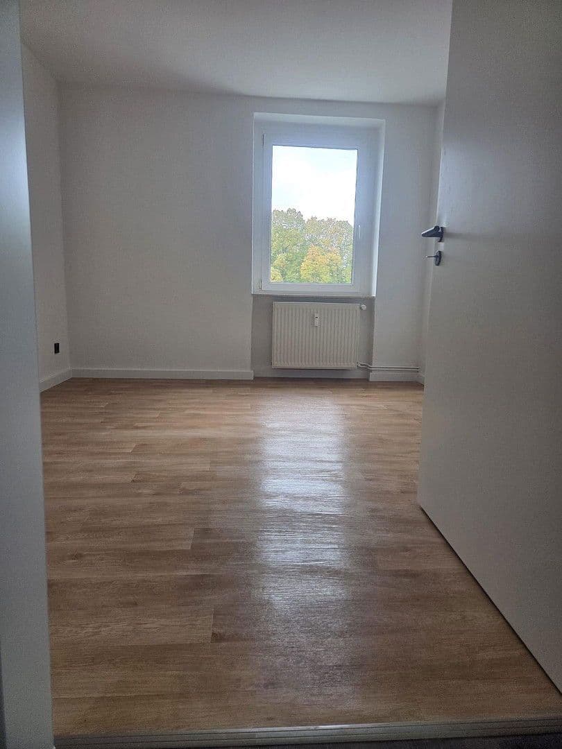 Pronájem bytu 3+1 69 m², Mühlenstraße 7, Friedland, Mecklenburg-Vorpommern Pronájem bytu 3+1 69 m², Mühlenstraße 7, Friedland, Mecklenburg-Vorpommern