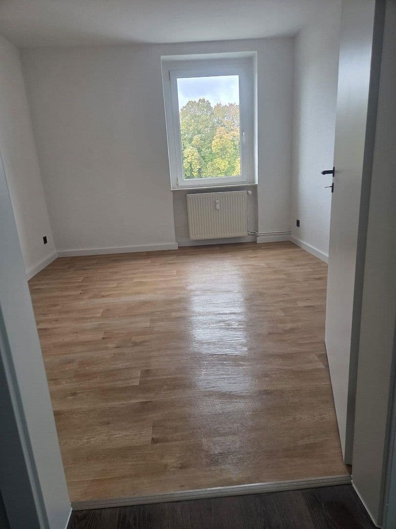Pronájem bytu 3+1 69 m², Mühlenstraße 7, Friedland, Mecklenburg-Vorpommern Pronájem bytu 3+1 69 m², Mühlenstraße 7, Friedland, Mecklenburg-Vorpommern
