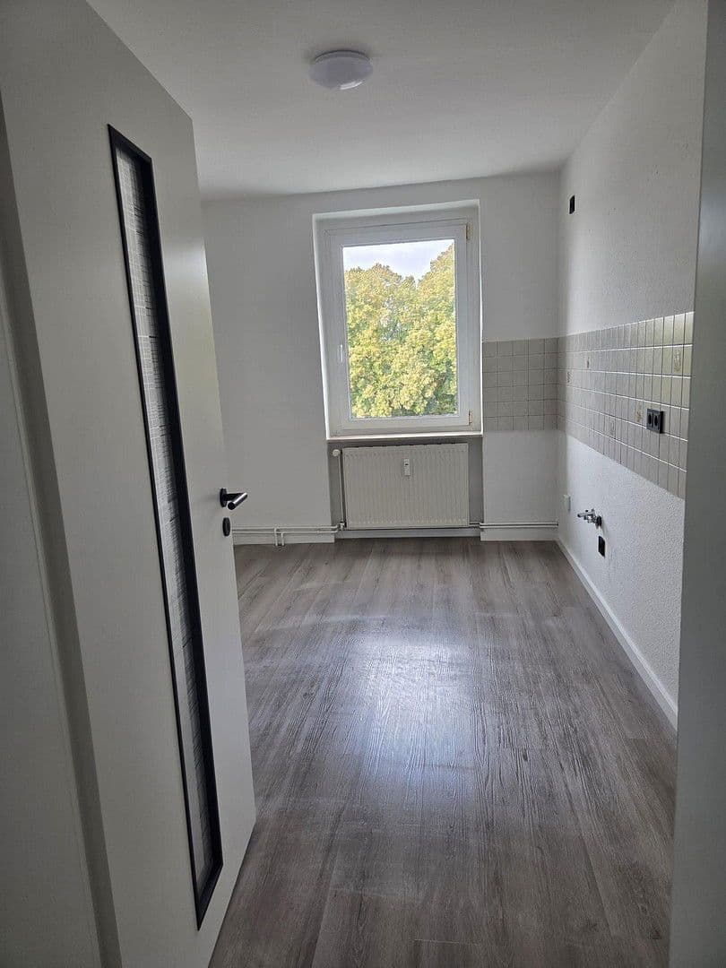 Pronájem bytu 3+1 69 m², Mühlenstraße 7, Friedland, Mecklenburg-Vorpommern Pronájem bytu 3+1 69 m², Mühlenstraße 7, Friedland, Mecklenburg-Vorpommern