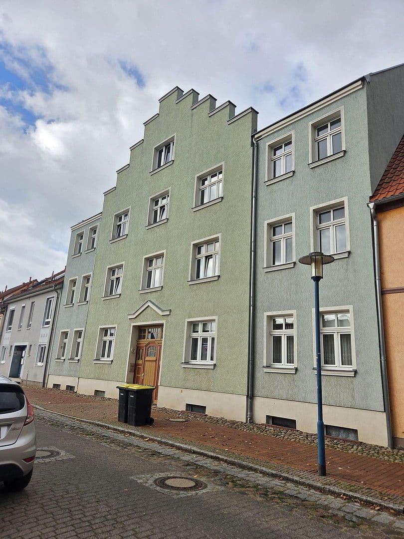 Pronájem bytu 3+1 69 m², Mühlenstraße 7, Friedland, Mecklenburg-Vorpommern Pronájem bytu 3+1 69 m², Mühlenstraße 7, Friedland, Mecklenburg-Vorpommern