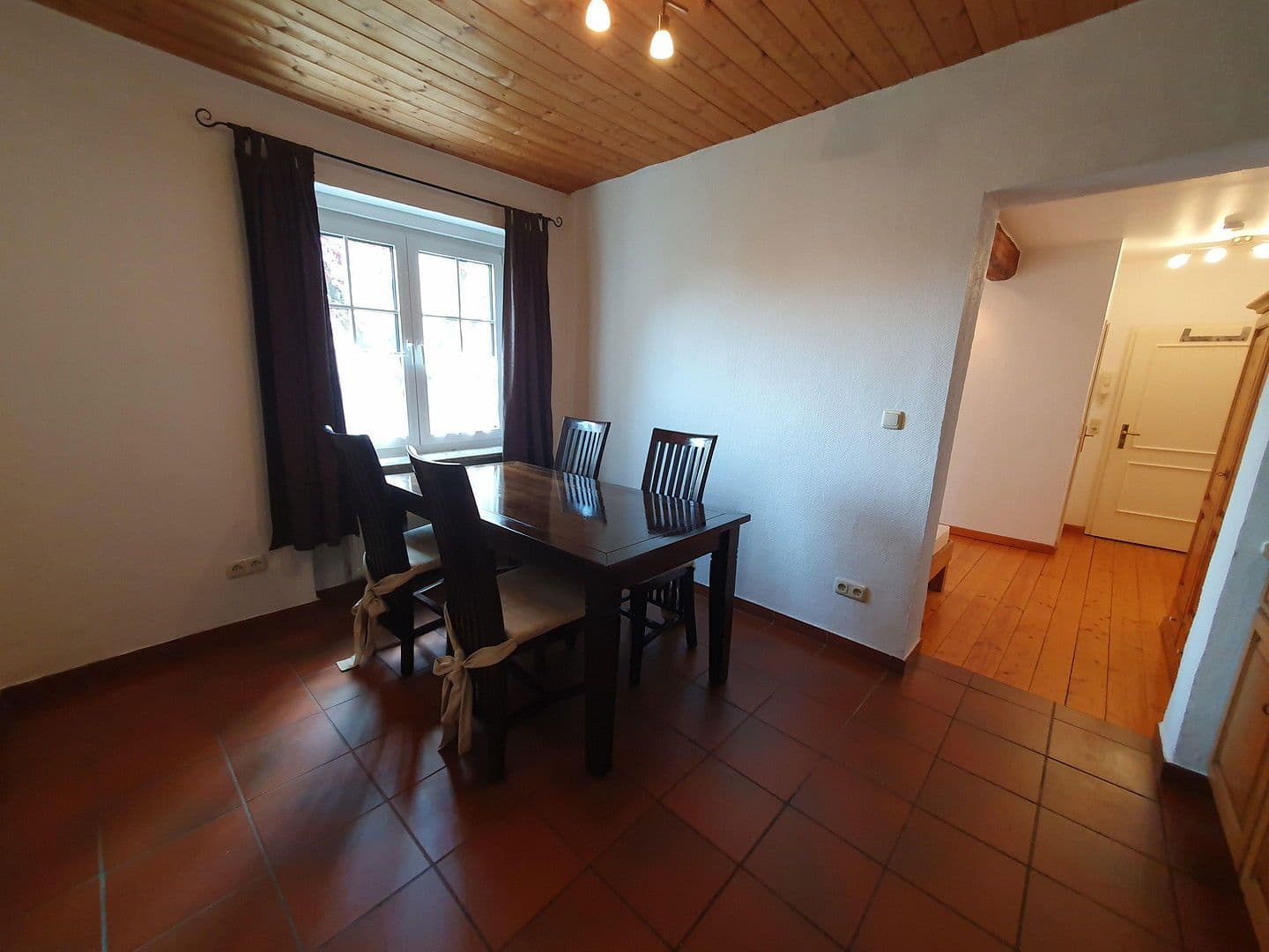 Pronájem bytu 1+1 29 m², Oestrich-Winkel, Hessen Pronájem bytu 1+1 29 m², Oestrich-Winkel, Hessen