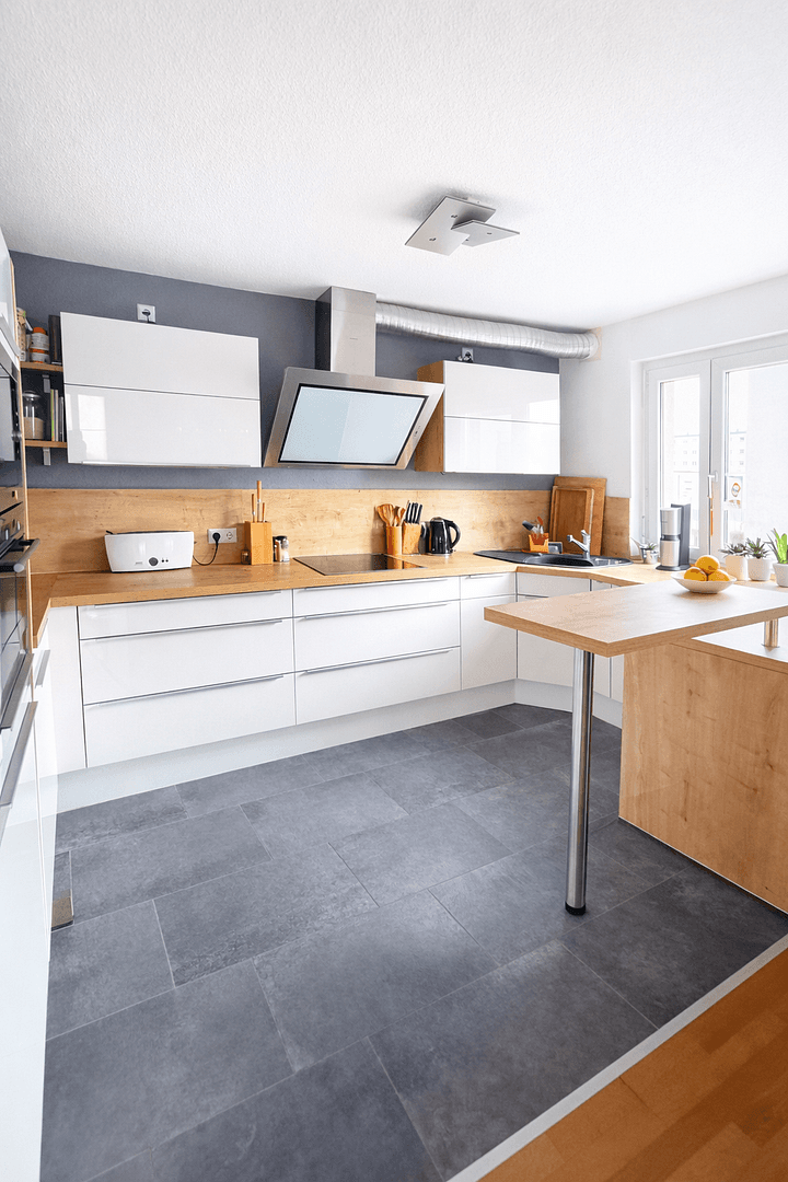 Prodej bytu 4+1 110 m², Leinfelden-Echterdingen, Bádensko-Württembersko Prodej bytu 4+1 110 m², Leinfelden-Echterdingen, Bádensko-Württembersko