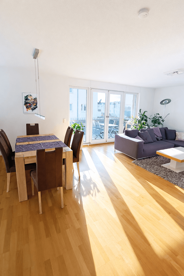 Prodej bytu 4+1 110 m², Leinfelden-Echterdingen, Bádensko-Württembersko Prodej bytu 4+1 110 m², Leinfelden-Echterdingen, Bádensko-Württembersko