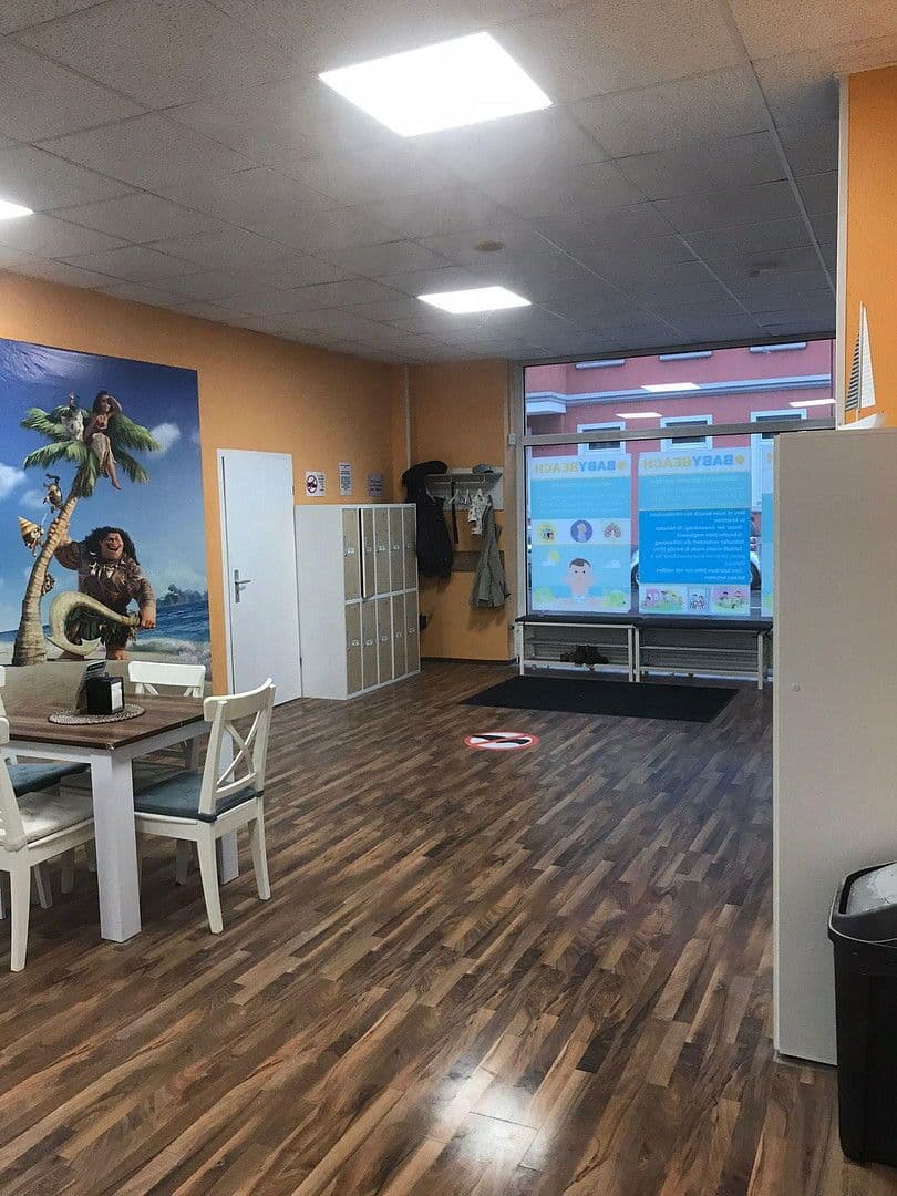 Pronájem nebytového prostoru 68 m², Augustastraße 7, Moers, Severní Porýní-Vestfálsko Pronájem nebytového prostoru 68 m², Augustastraße 7, Moers, Severní Porýní-Vestfálsko