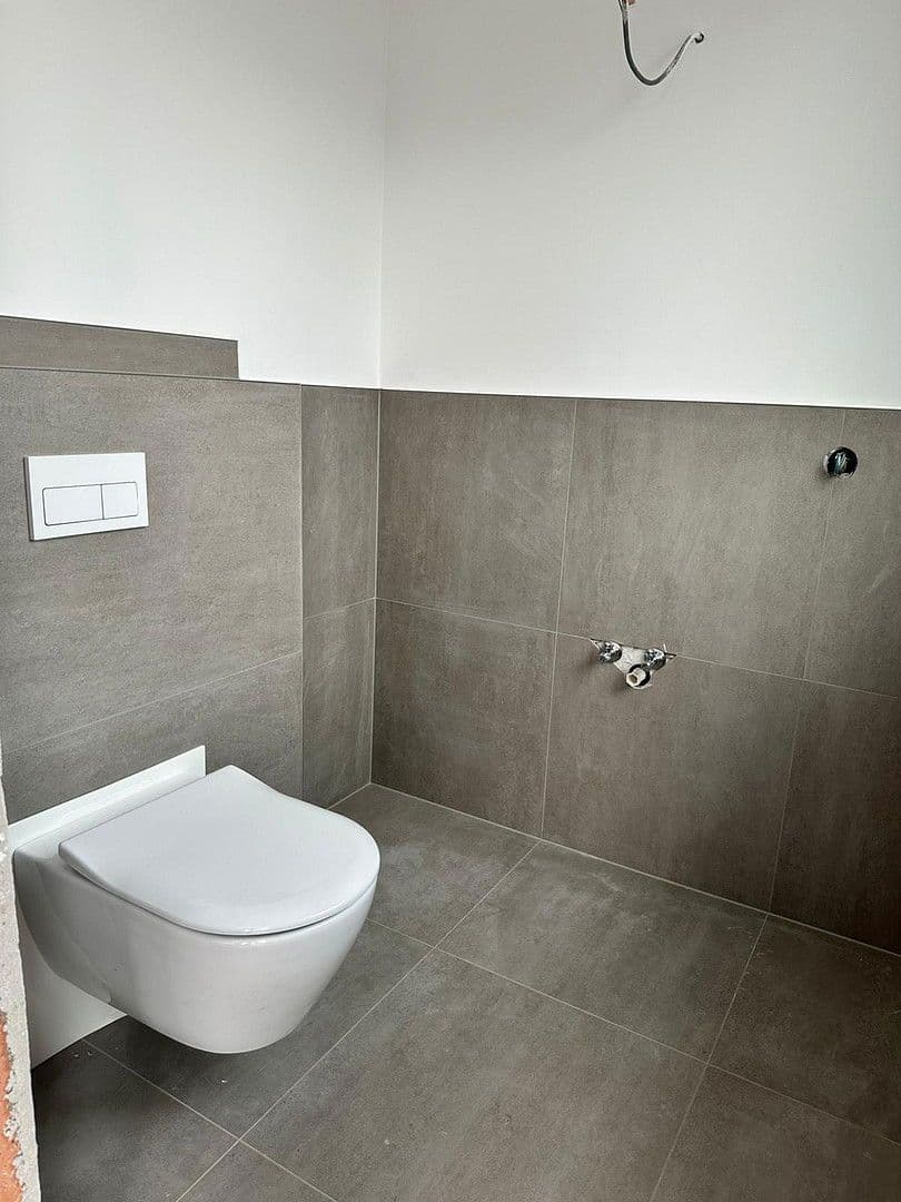 Pronájem domu 120 m², pozemek 310 m², Wunstorf, Dolní Sasko Pronájem domu 120 m², pozemek 310 m², Wunstorf, Dolní Sasko