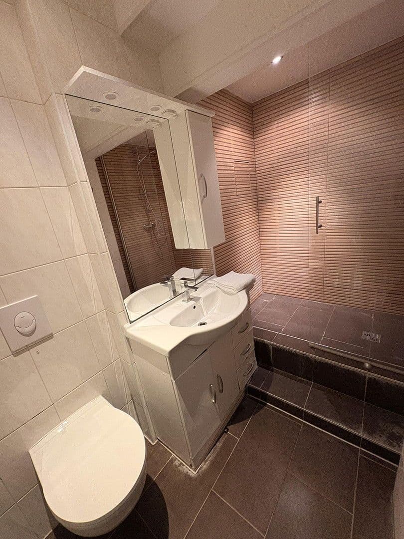 Pronájem bytu 5+1 160 m², Unterschleißheim, Bavorsko Pronájem bytu 5+1 160 m², Unterschleißheim, Bavorsko