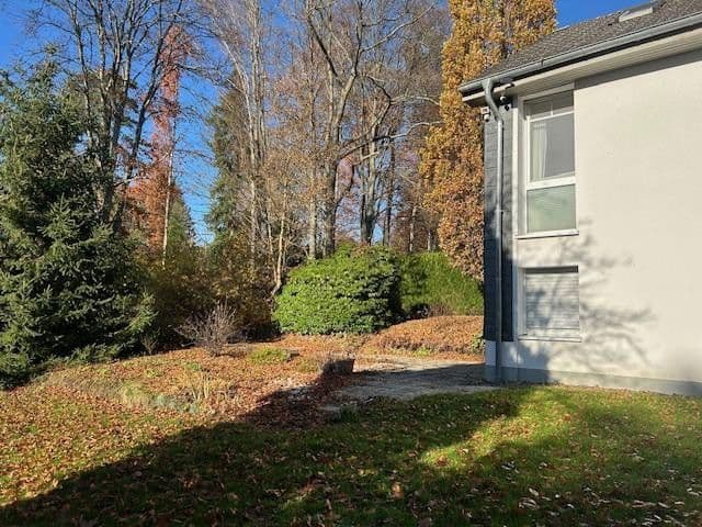 Prodej domu 250 m², pozemek 1.014 m², Wiehl, Severní Porýní-Vestfálsko Prodej domu 250 m², pozemek 1.014 m², Wiehl, Severní Porýní-Vestfálsko