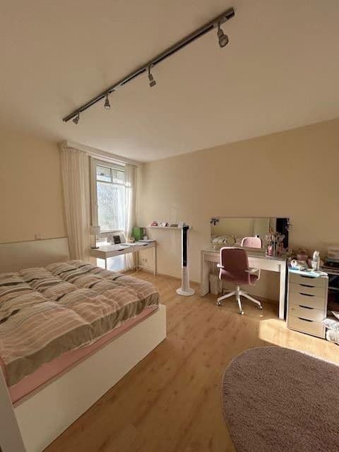 Prodej domu 250 m², pozemek 1.014 m², Wiehl, Severní Porýní-Vestfálsko Prodej domu 250 m², pozemek 1.014 m², Wiehl, Severní Porýní-Vestfálsko