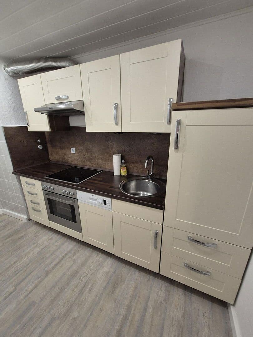 Pronájem bytu 1+1 40 m², Bruchweg 4, Lübeck, Šlesvicko-Holštýnsko Pronájem bytu 1+1 40 m², Bruchweg 4, Lübeck, Šlesvicko-Holštýnsko