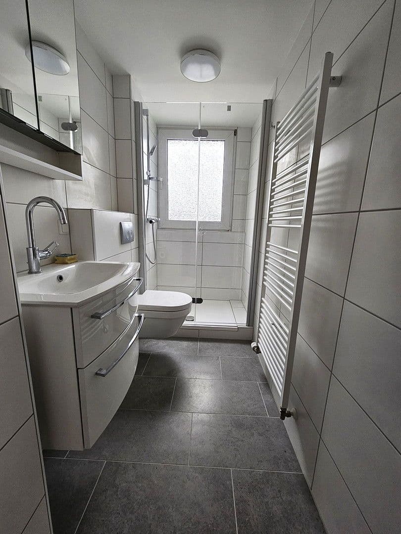 Pronájem bytu 3+1 68 m², Limburgstraße 15, Mülheim an der Ruhr, Severní Porýní-Vestfálsko Pronájem bytu 3+1 68 m², Limburgstraße 15, Mülheim an der Ruhr, Severní Porýní-Vestfálsko