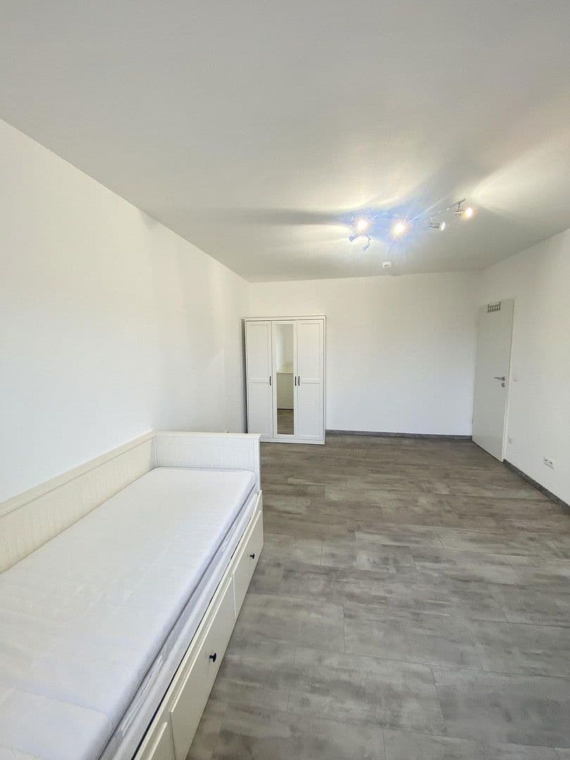 Pronájem bytu 110 m², Euler-Chelpin-Str 10, Augsburg, Bavorsko Pronájem bytu 110 m², Euler-Chelpin-Str 10, Augsburg, Bavorsko