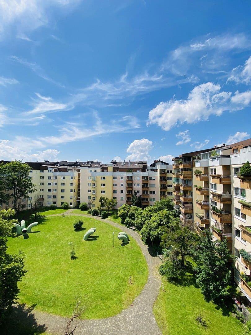 Pronájem bytu 110 m², Euler-Chelpin-Str 10, Augsburg, Bavorsko Pronájem bytu 110 m², Euler-Chelpin-Str 10, Augsburg, Bavorsko