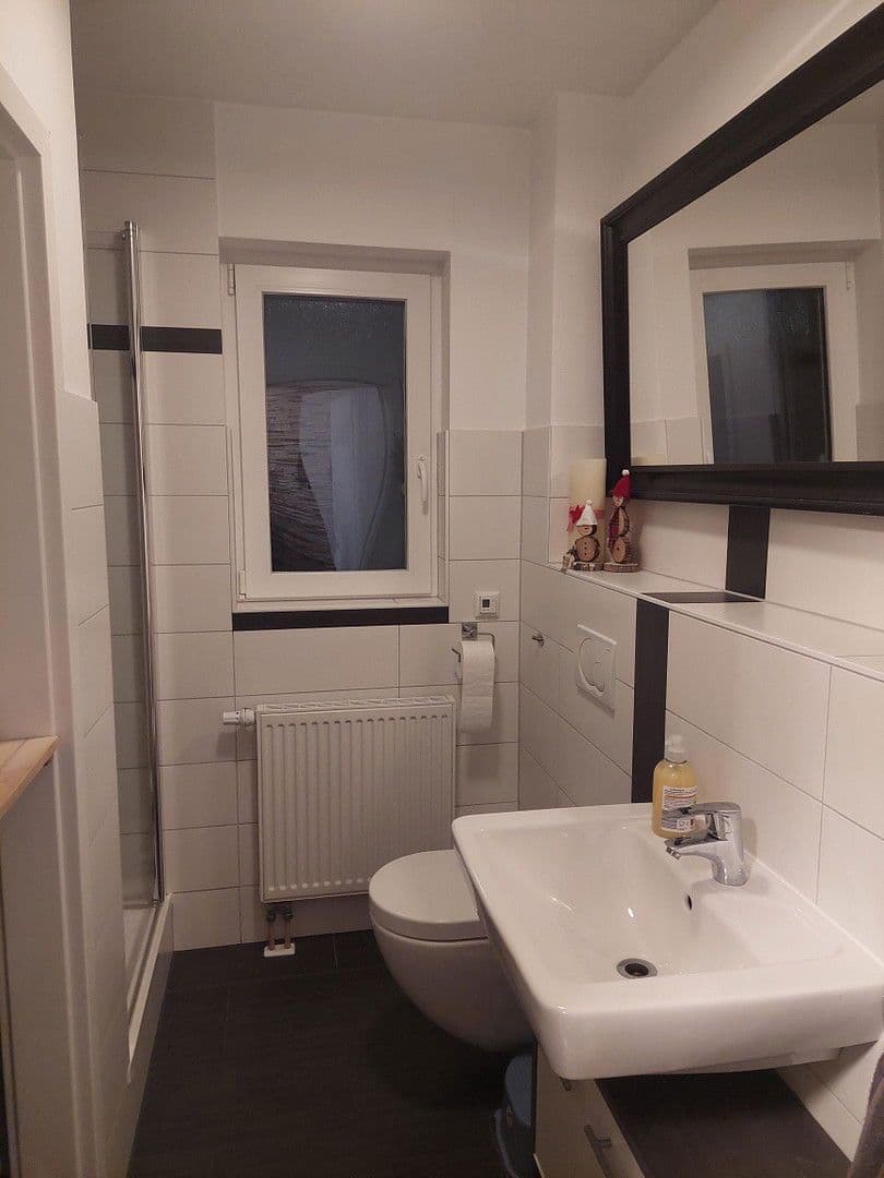 Prodej domu 110 m², pozemek 412 m², Oppenheim, Porýní-Falc Prodej domu 110 m², pozemek 412 m², Oppenheim, Porýní-Falc