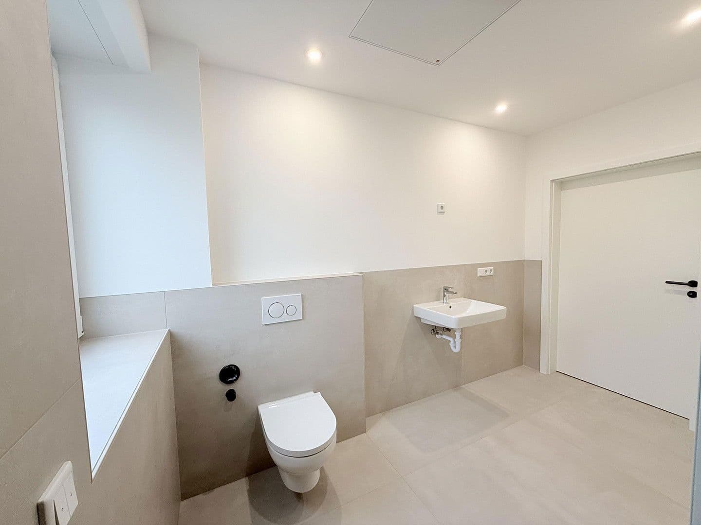 Pronájem bytu 2+1 65 m², Stedefreunder Str. 25, Bielefeld, Severní Porýní-Vestfálsko Pronájem bytu 2+1 65 m², Stedefreunder Str. 25, Bielefeld, Severní Porýní-Vestfálsko