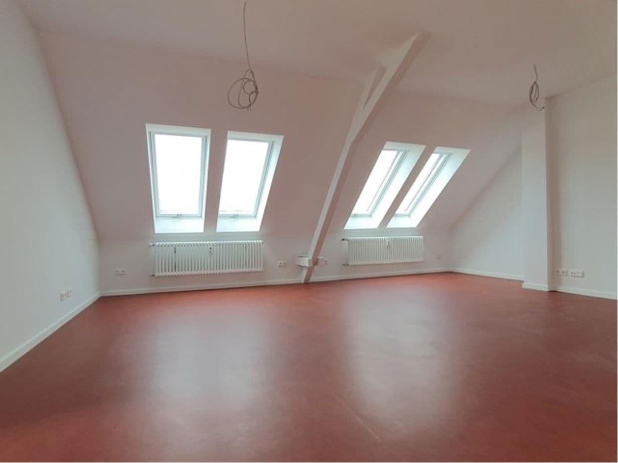 Pronájem bytu 4+1 97 m², Bad Mergentheim, Bádensko-Württembersko Pronájem bytu 4+1 97 m², Bad Mergentheim, Bádensko-Württembersko