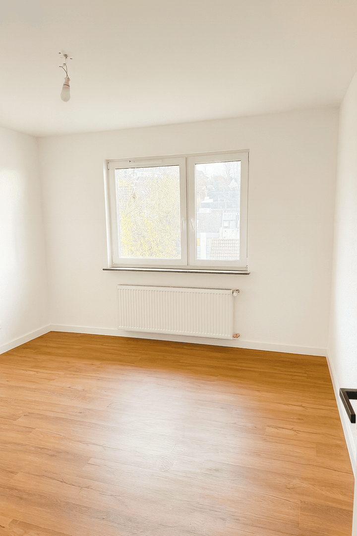 Pronájem bytu 4+1 95 m², Ulrideshuser Straße 30, Göttingen, Dolní Sasko Pronájem bytu 4+1 95 m², Ulrideshuser Straße 30, Göttingen, Dolní Sasko