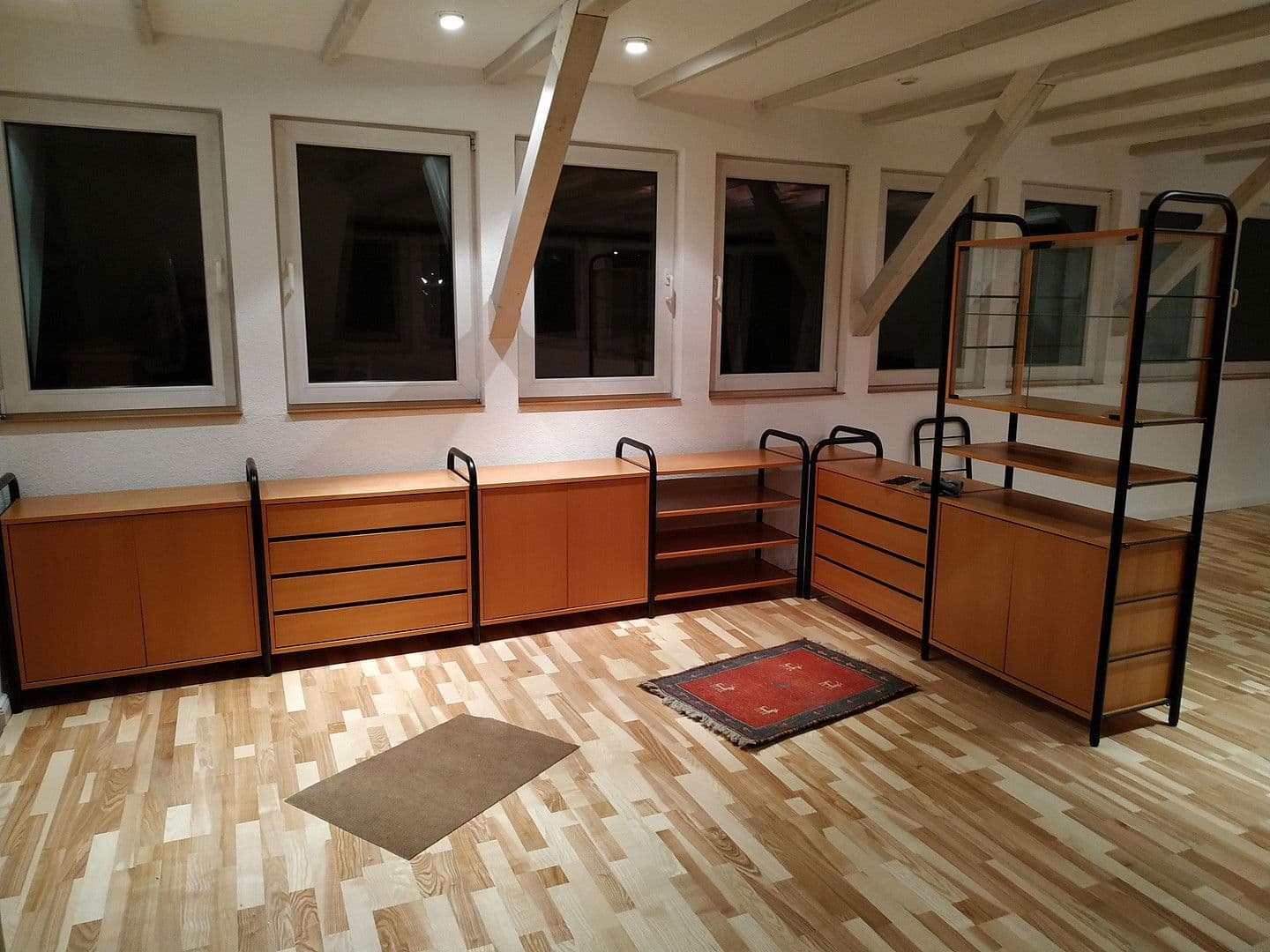 Pronájem bytu 2+kk 102 m², Krefeld, Severní Porýní-Vestfálsko Pronájem bytu 2+kk 102 m², Krefeld, Severní Porýní-Vestfálsko